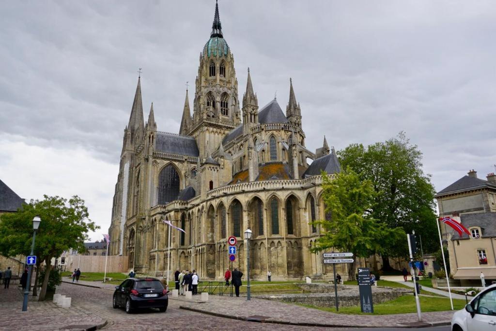 مبيت وإفطار Asnieres-en-Bessin Le Bourg المظهر الخارجي الصورة