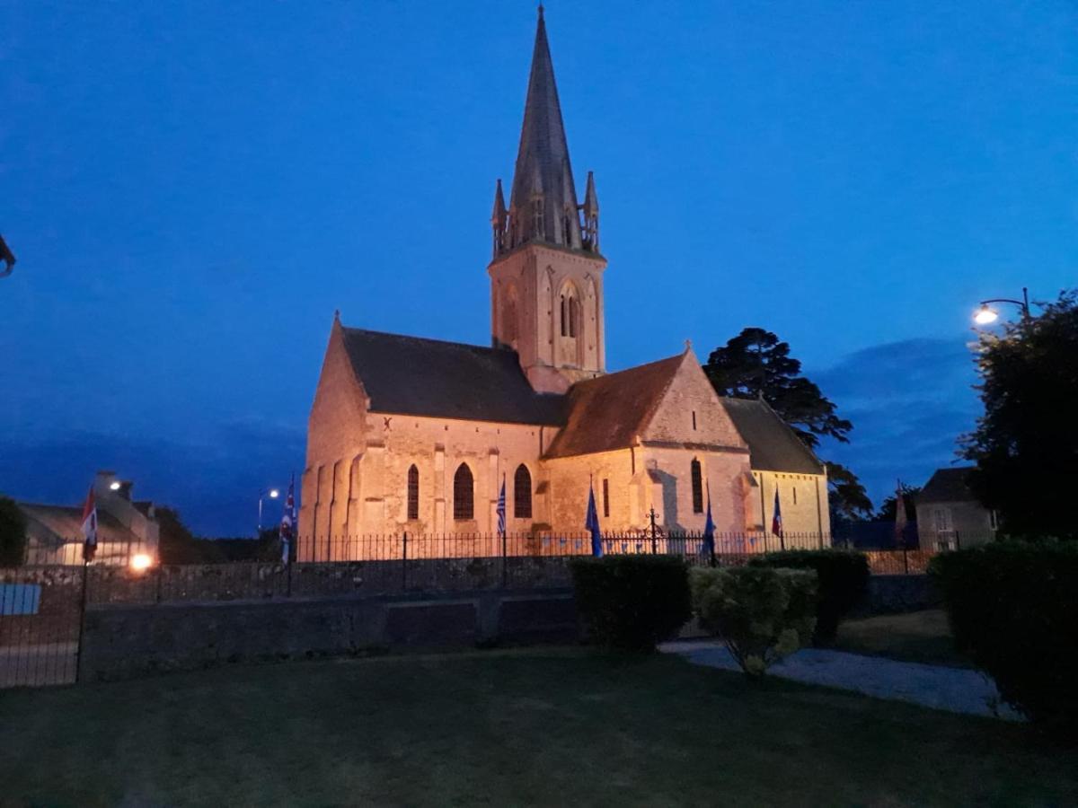مبيت وإفطار Asnieres-en-Bessin Le Bourg المظهر الخارجي الصورة