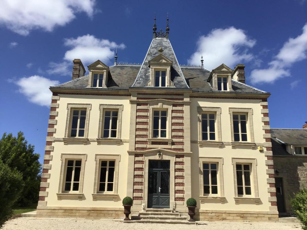 مبيت وإفطار Asnieres-en-Bessin Le Bourg المظهر الخارجي الصورة